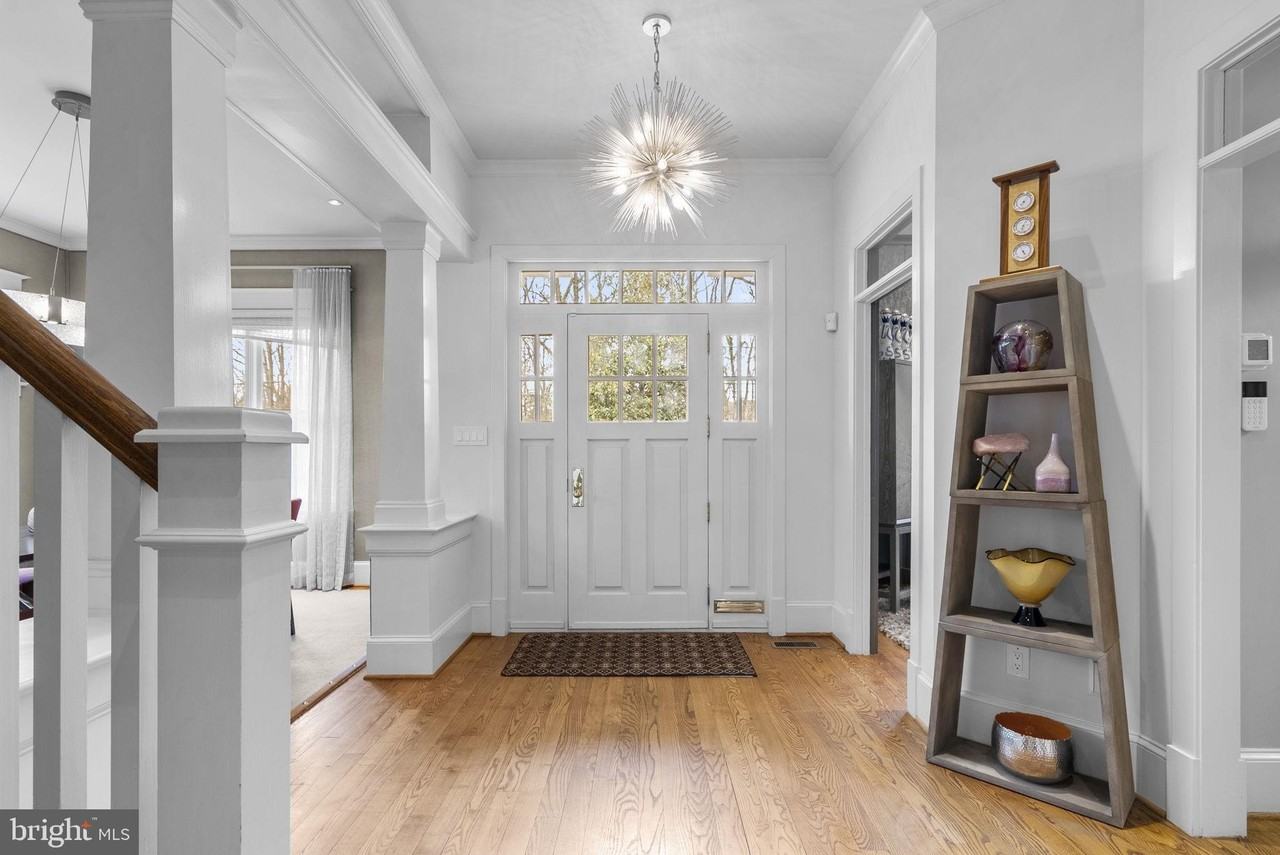 6603 Glenbrook Rd - Photo 6 of 50