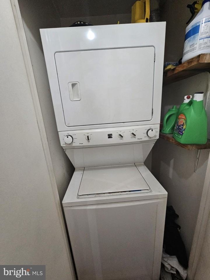 511 Mount Lubentia Ct W - Photo 7 of 21