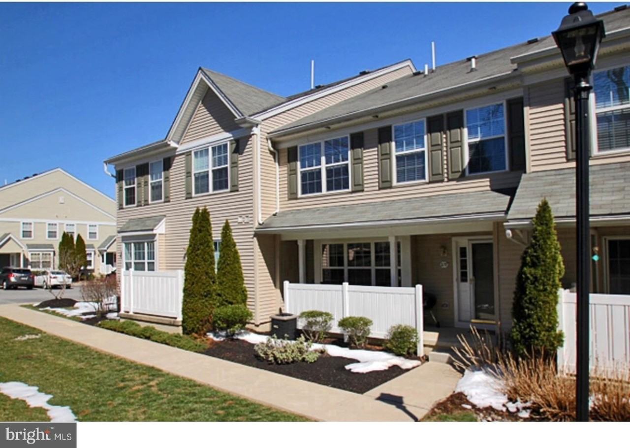 278 Flagstone Rd Unit 3 - Photo 2 of 18