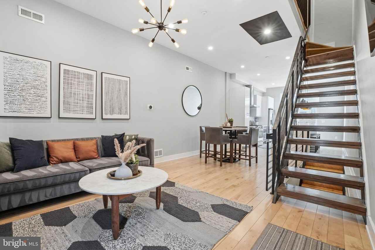 1514 S Bambrey St - Photo 4 of 30