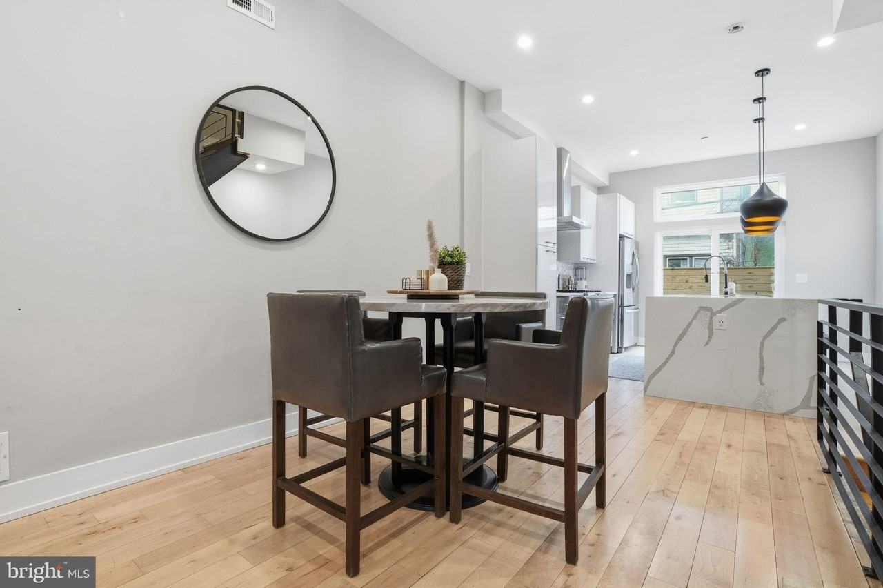 1514 S Bambrey St - Photo 6 of 30