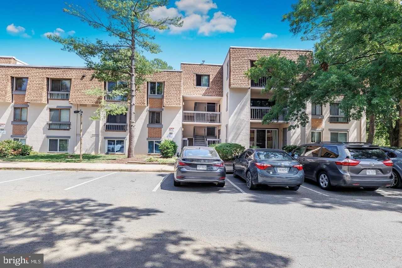 3808 Laramie Pl Unit 126f - Photo 2 of 29