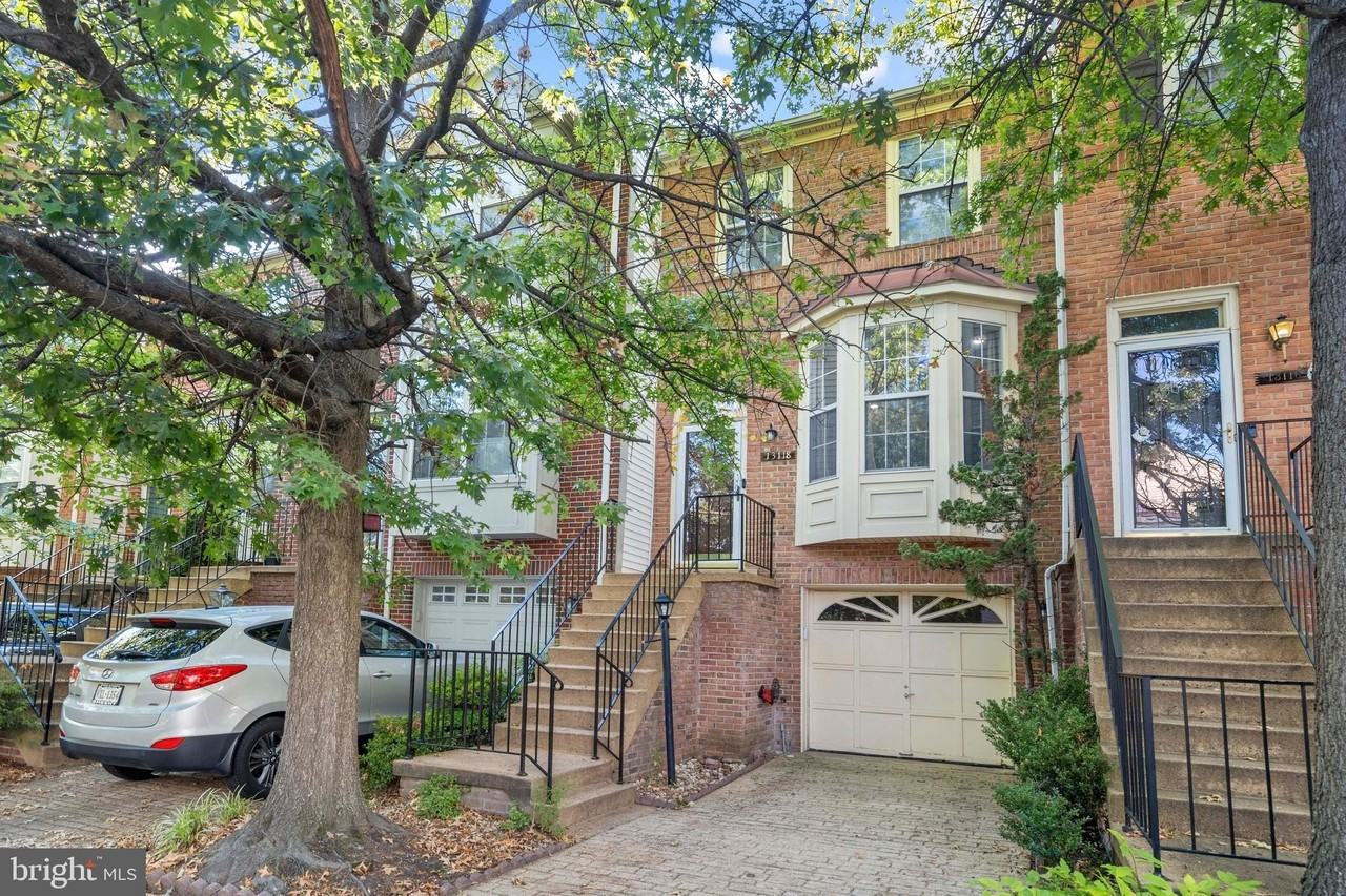 13118 Plotner Farm Rd - Photo 2 of 32