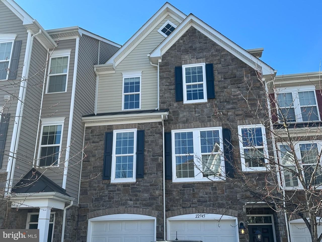 22745 Balduck Ter - Photo 2 of 42