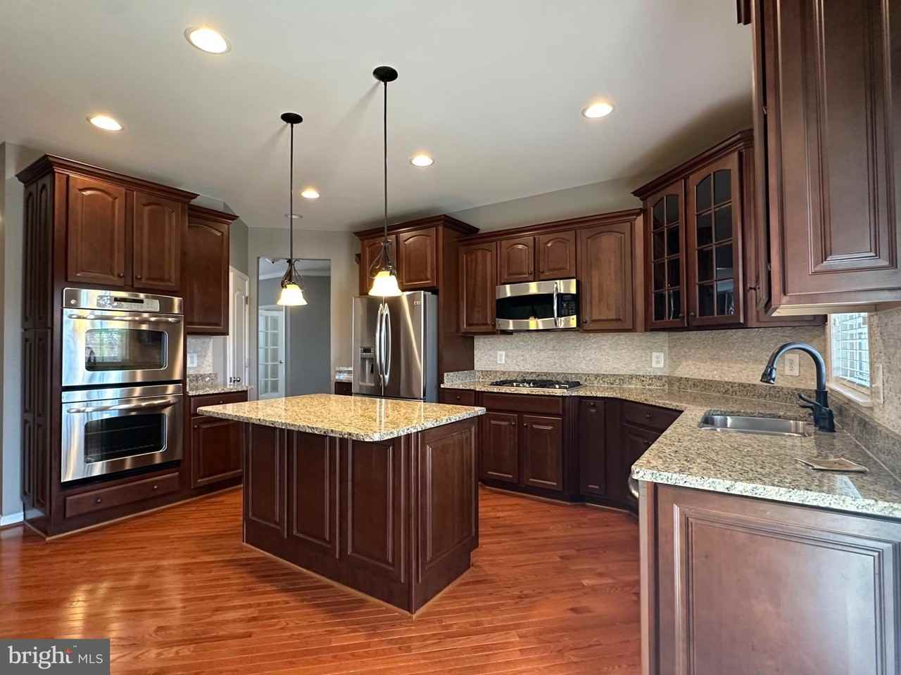 22745 Balduck Ter - Photo 6 of 42