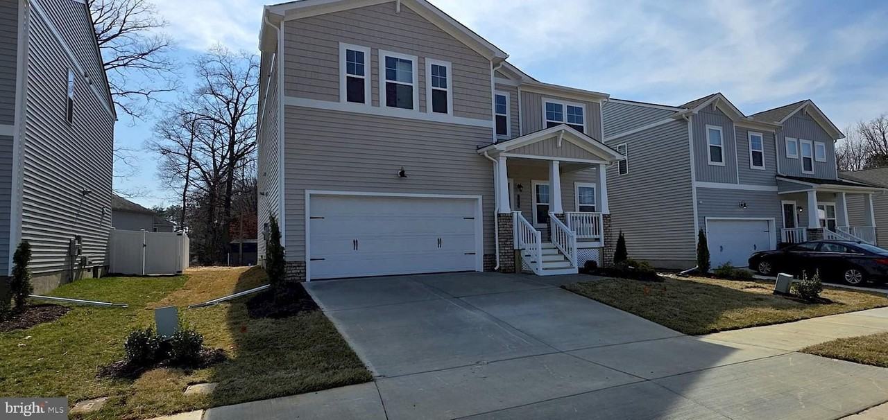 3829 Kinalin Ln - Photo 2 of 29