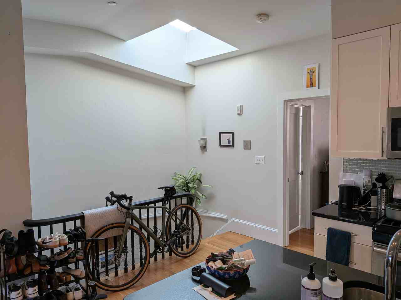 87 3rd St #3 - Photo 3 of 10