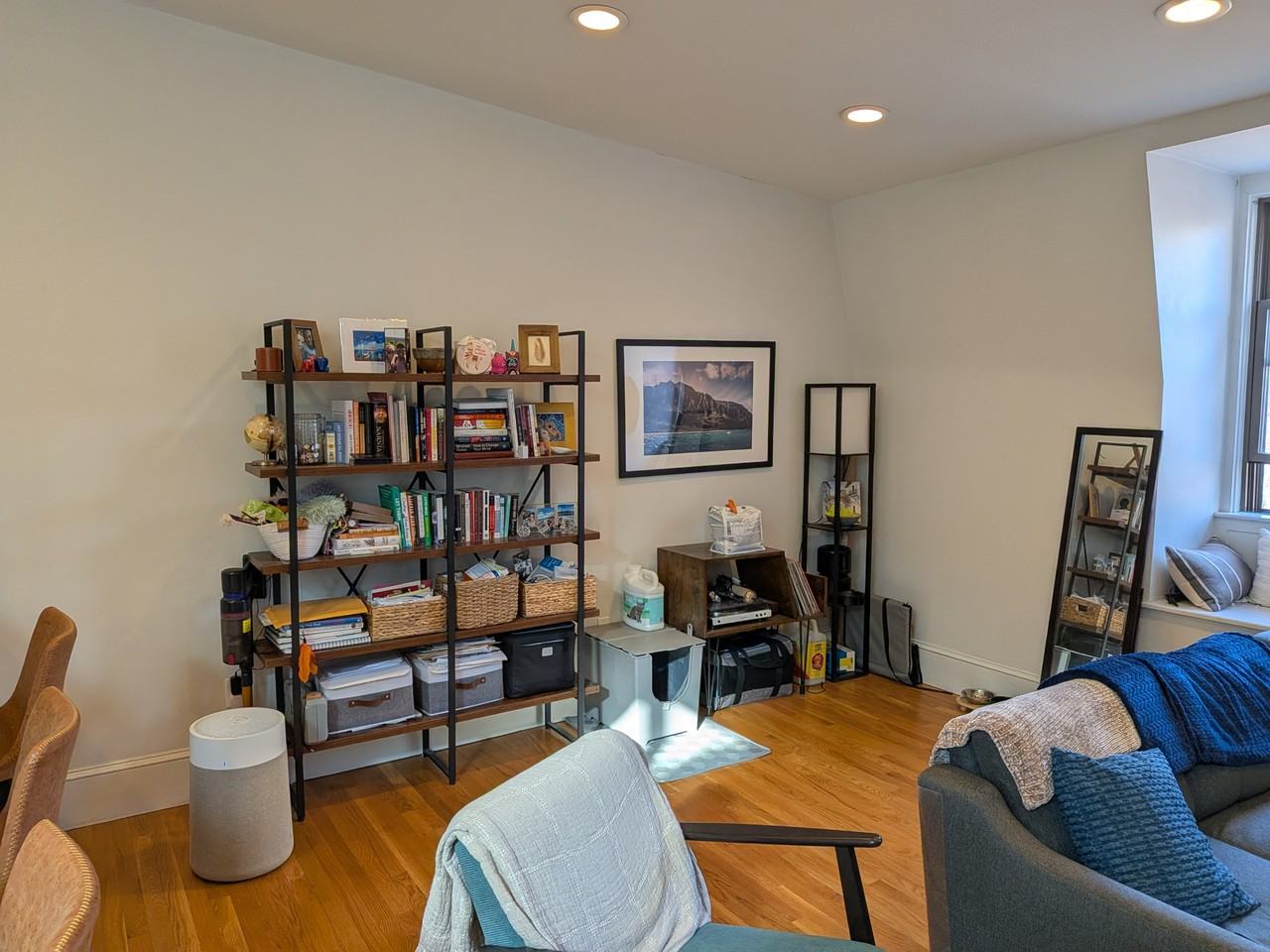 87 3rd St #3 - Photo 4 of 10