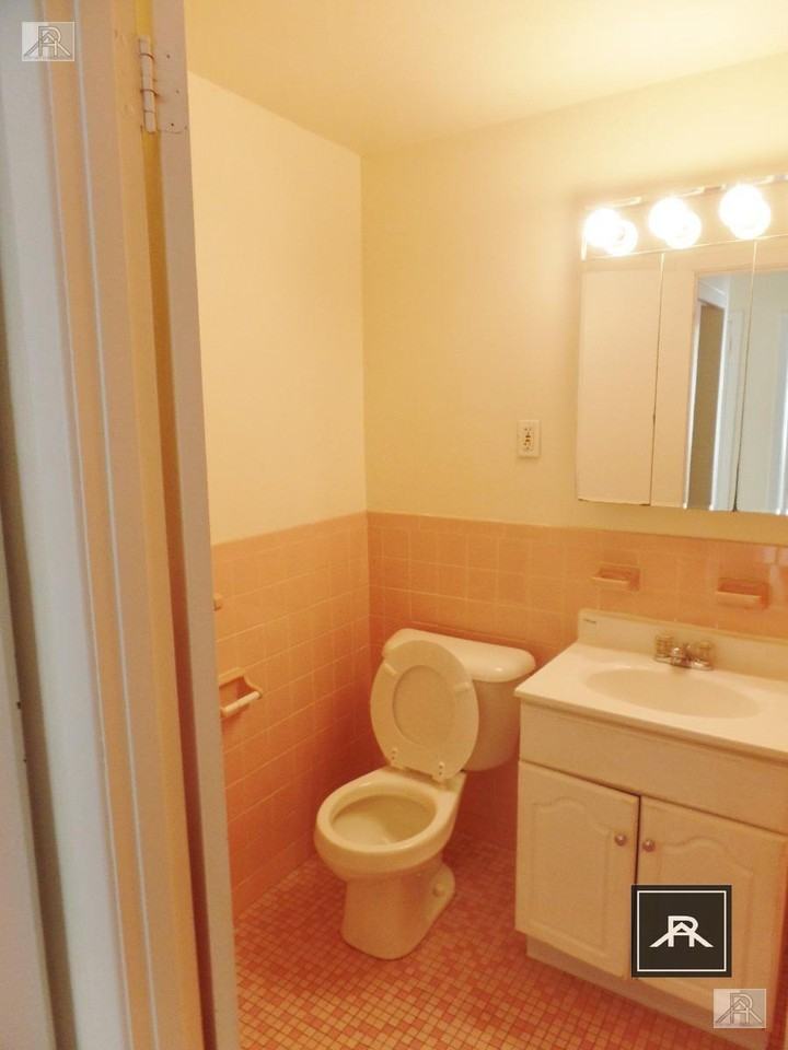 26 Whites Ave - Photo 3 of 7