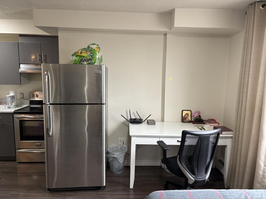 570 King St W - Photo 7 of 10