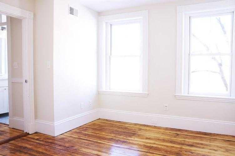 89 Windsor St - Photo 6 of 8