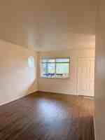 featured image of 327 S Forrest St #1