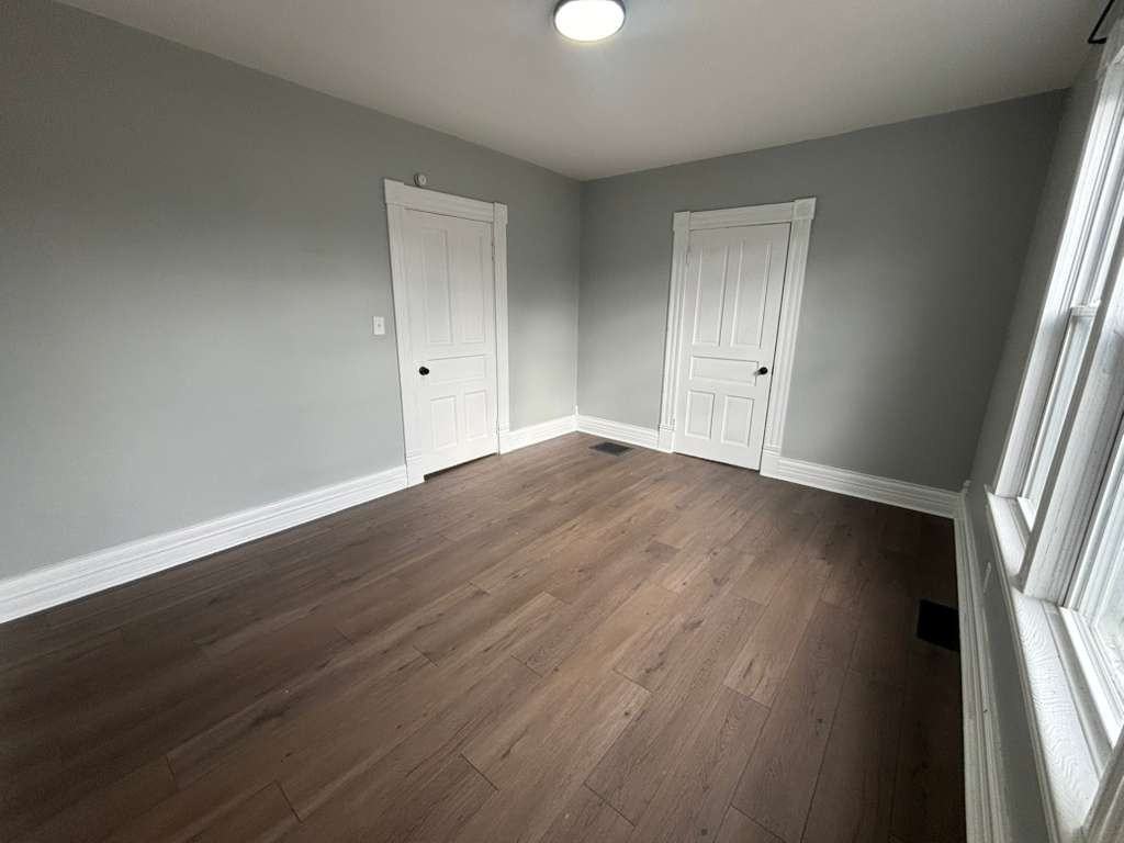 237 N Lincoln St #1 - Photo 2 of 24