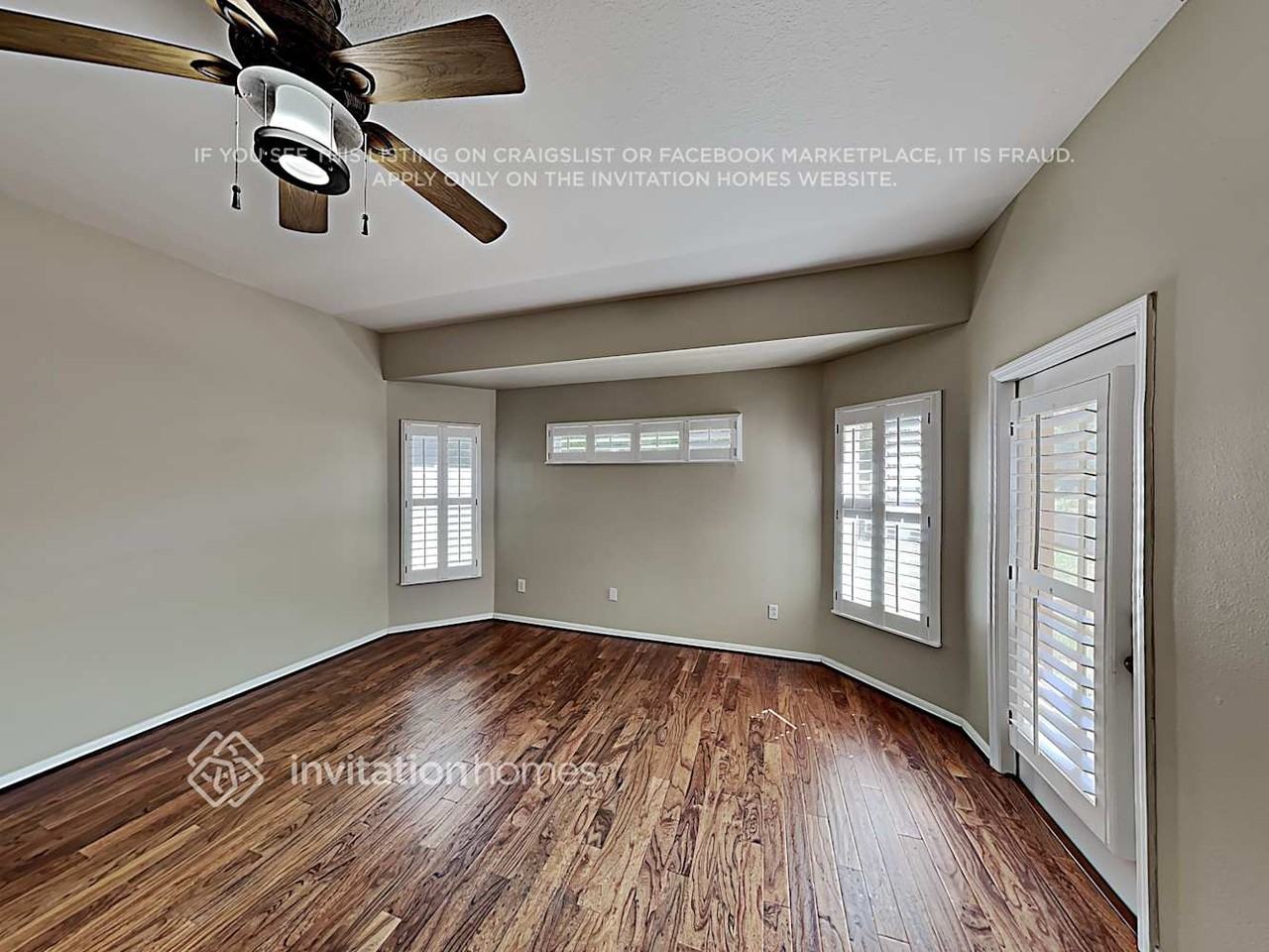 10822 Newbridge Dr - Photo 5 of 20