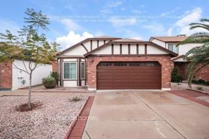 featured image of 1311 W Straford Dr