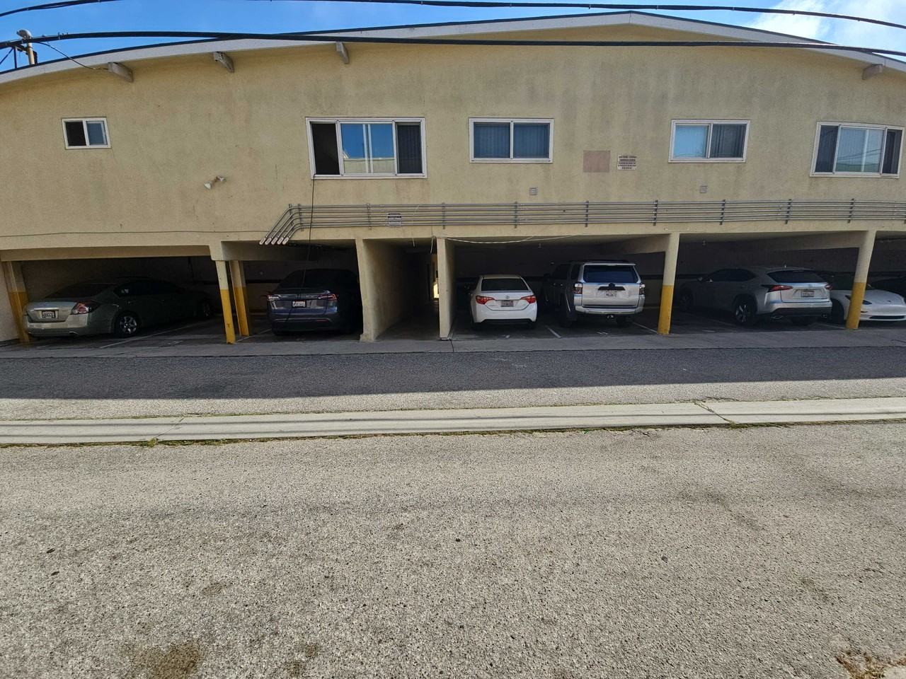 Saint Bernard St - Photo 4 of 43