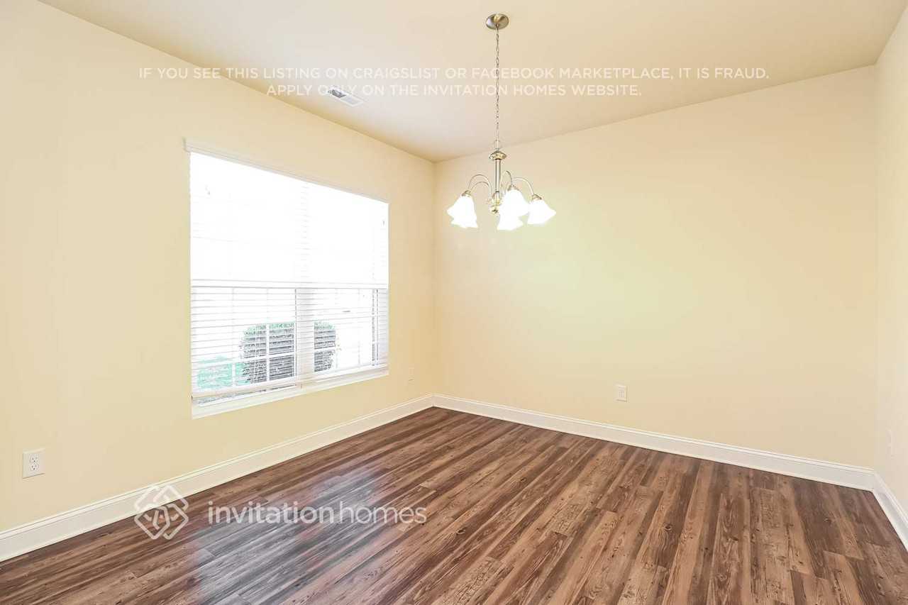 9849 Maywine Cir - Photo 6 of 18