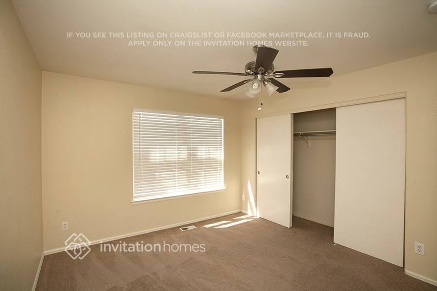 11812 E Kepner Dr - Photo 3 of 7