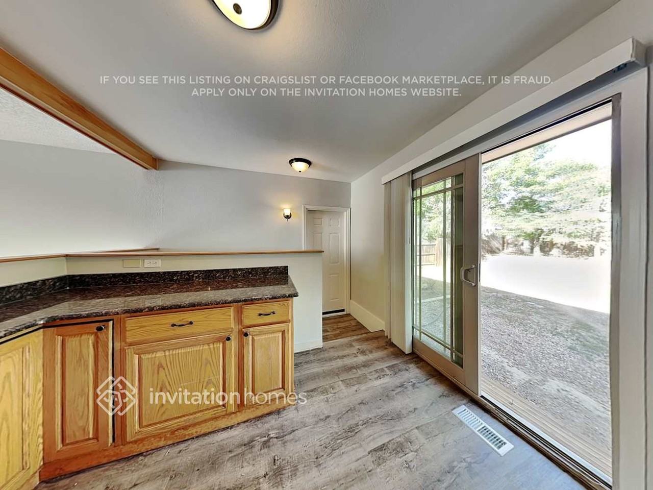 1617 S Sedalia St - Photo 7 of 23