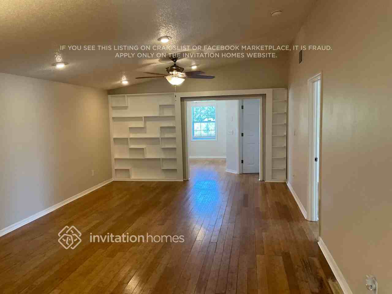 637 Timber Bay Cir E - Photo 4 of 19