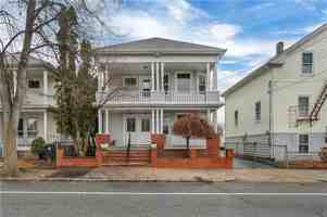 featured image of 711 Academy Ave ##2