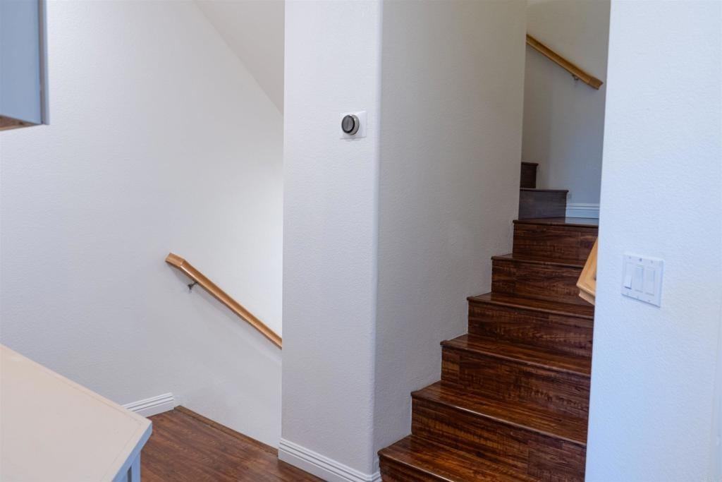 1313 Mother Lode Way - Photo 6 of 24