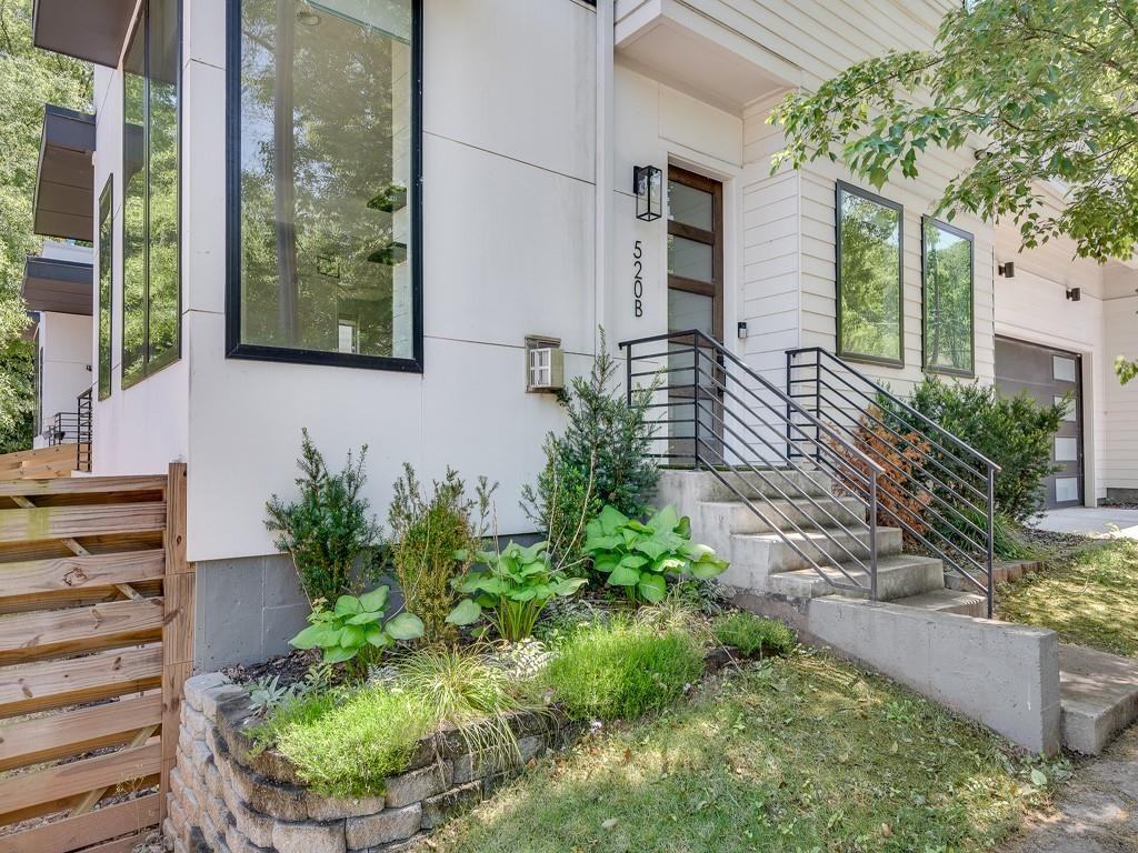 520 Wabash Ave Ne ##B - Photo 2 of 46