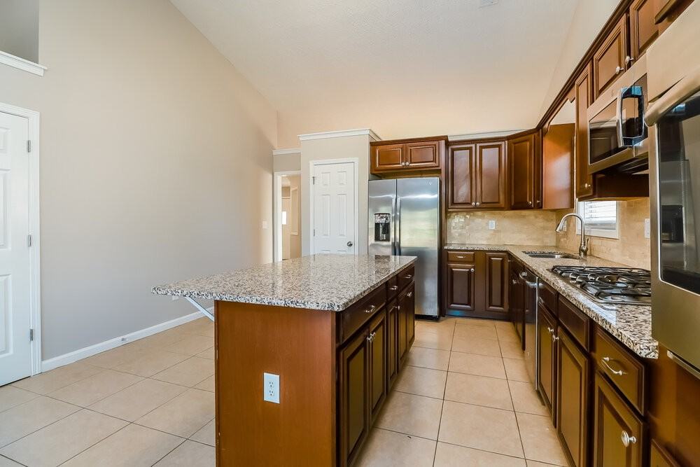 30 Avonlea Dr - Photo 7 of 16