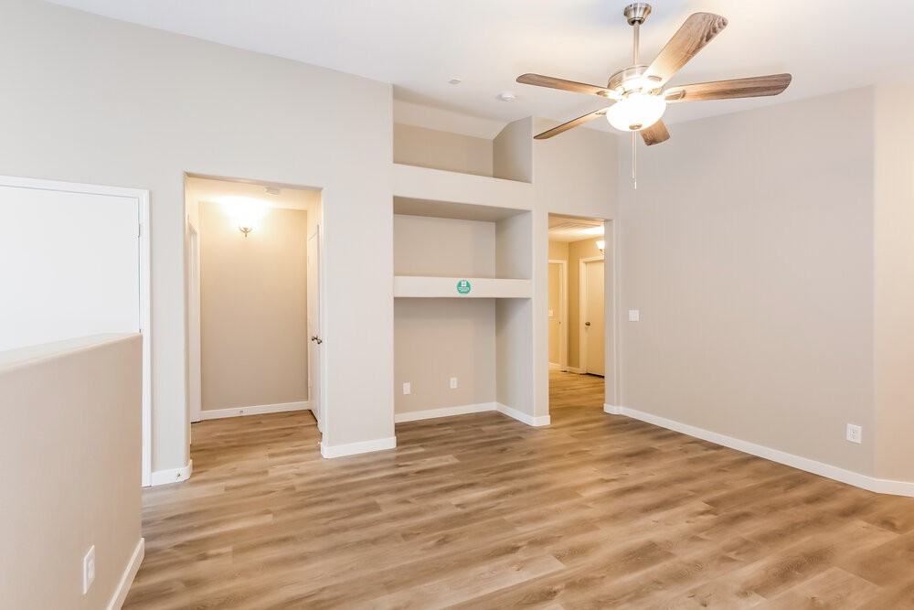 5532 Eagle Claw Ave - Photo 5 of 16