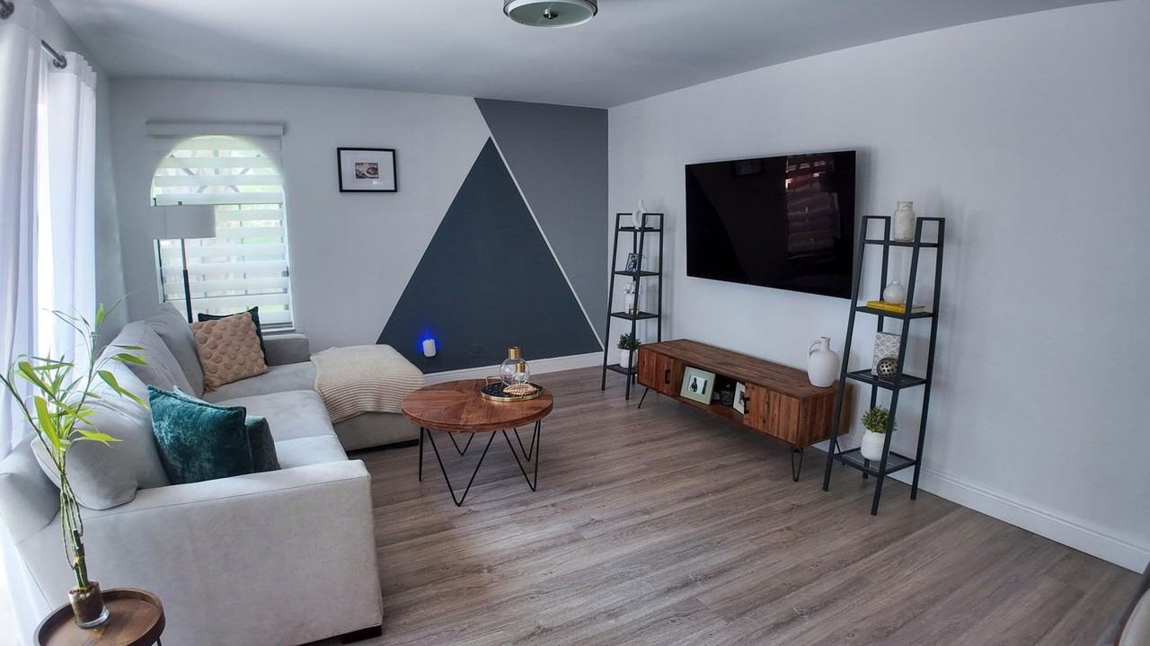 8050 Severn Dr #C - Photo 5 of 8