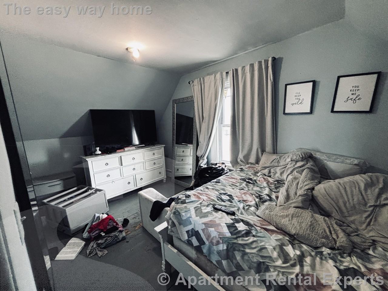 509 Medford St #2 - Photo 4 of 5