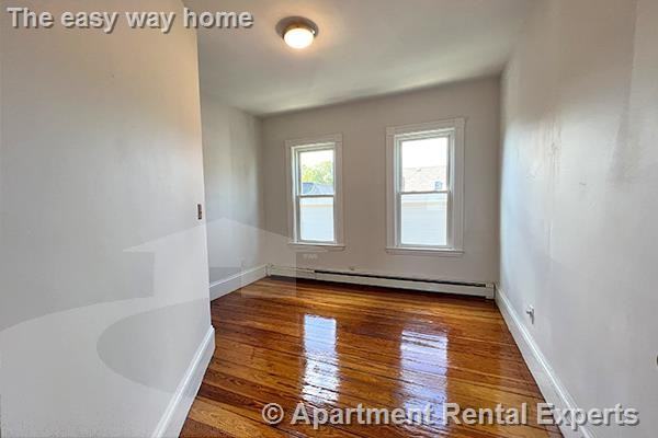 335 Beacon St #3 - Photo 4 of 14