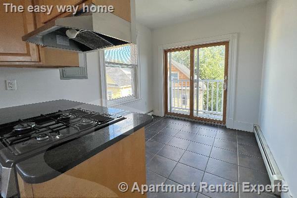 335 Beacon St #3 - Photo 7 of 14