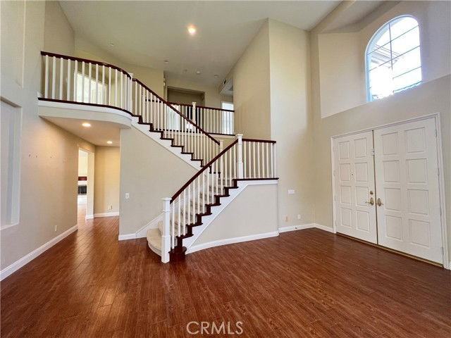 12390 Fairbanks Dr - Photo 3 of 8