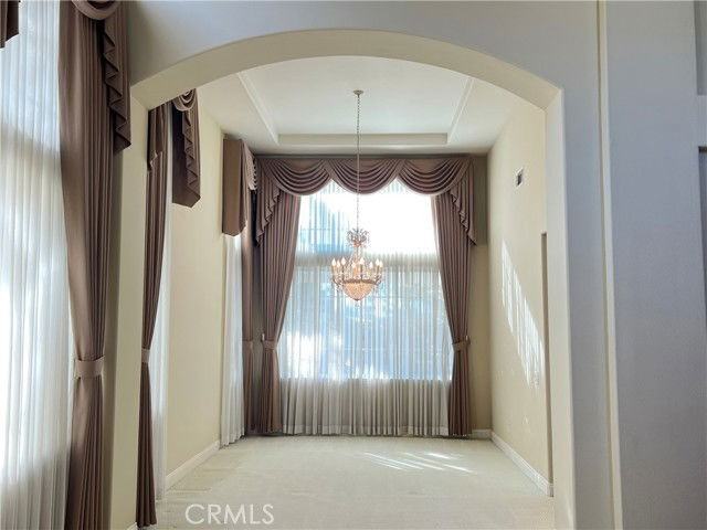 12390 Fairbanks Dr - Photo 5 of 8