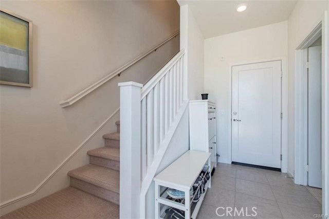 140 Paramount - Photo 4 of 8