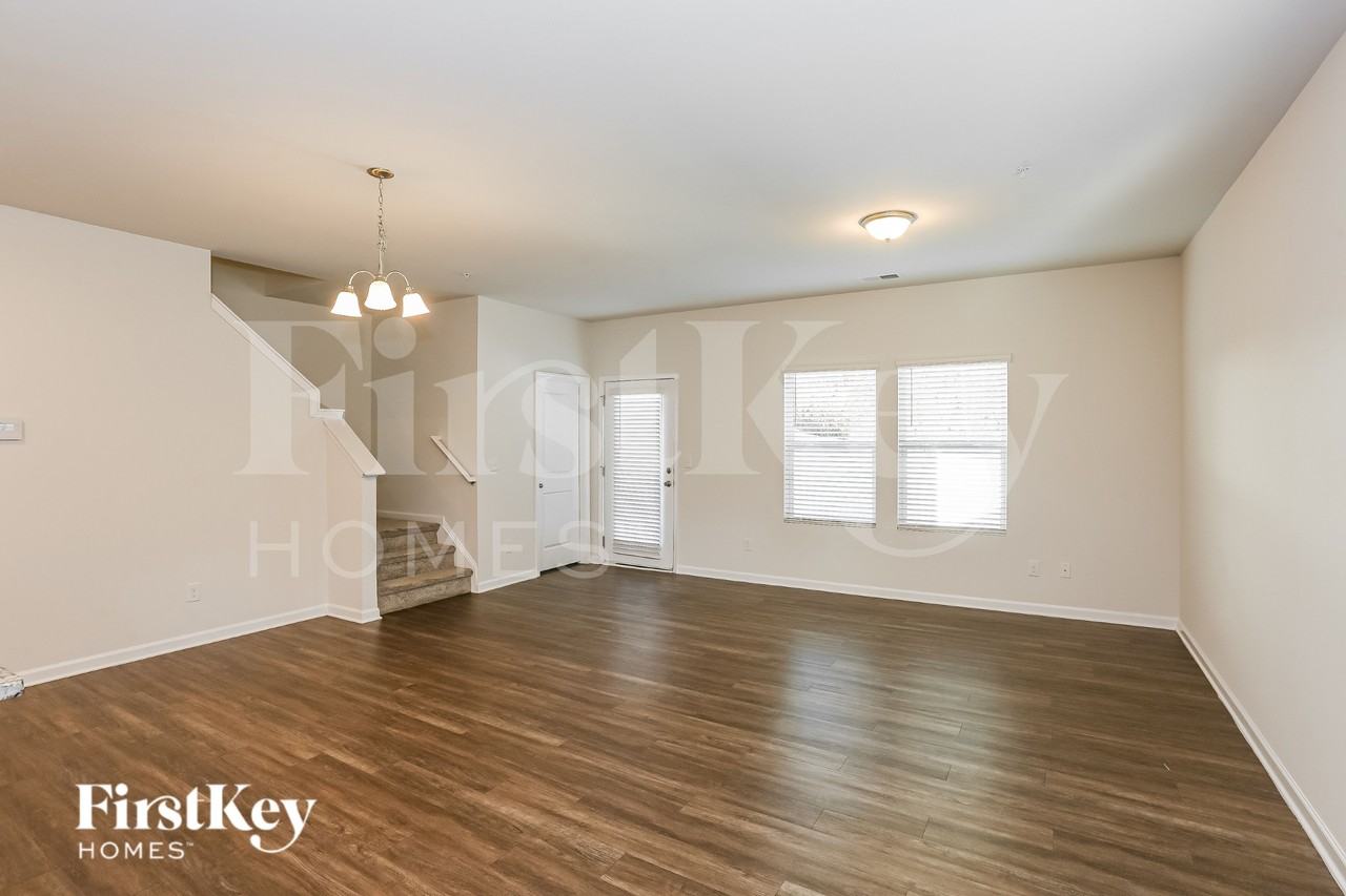 9413 Coddle Ct Nw - Photo 4 of 19