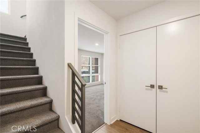 2700 E Chaucer St #14 - Photo 4 of 8