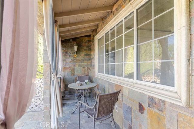 2138 N Frederic St - Photo 3 of 8