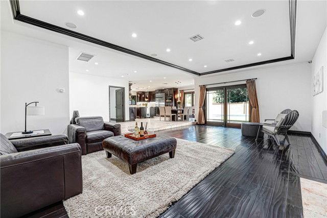 4529 Don Pio Dr - Photo 4 of 8