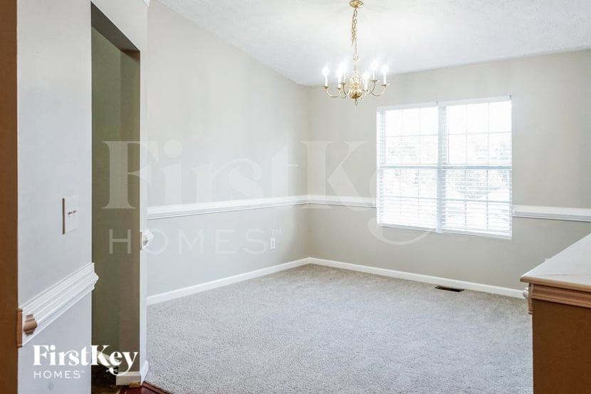 8439 Browns Mill Trce - Photo 4 of 15