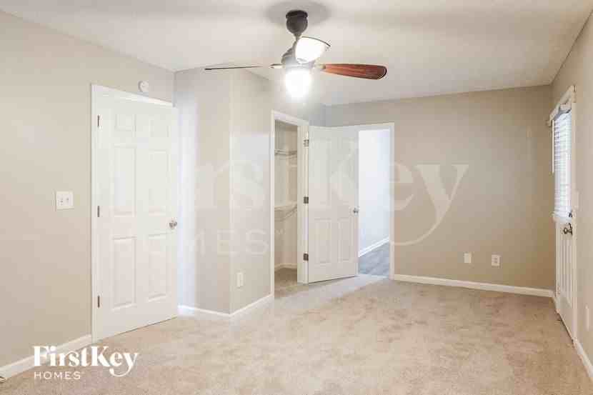 8439 Browns Mill Trce - Photo 6 of 15