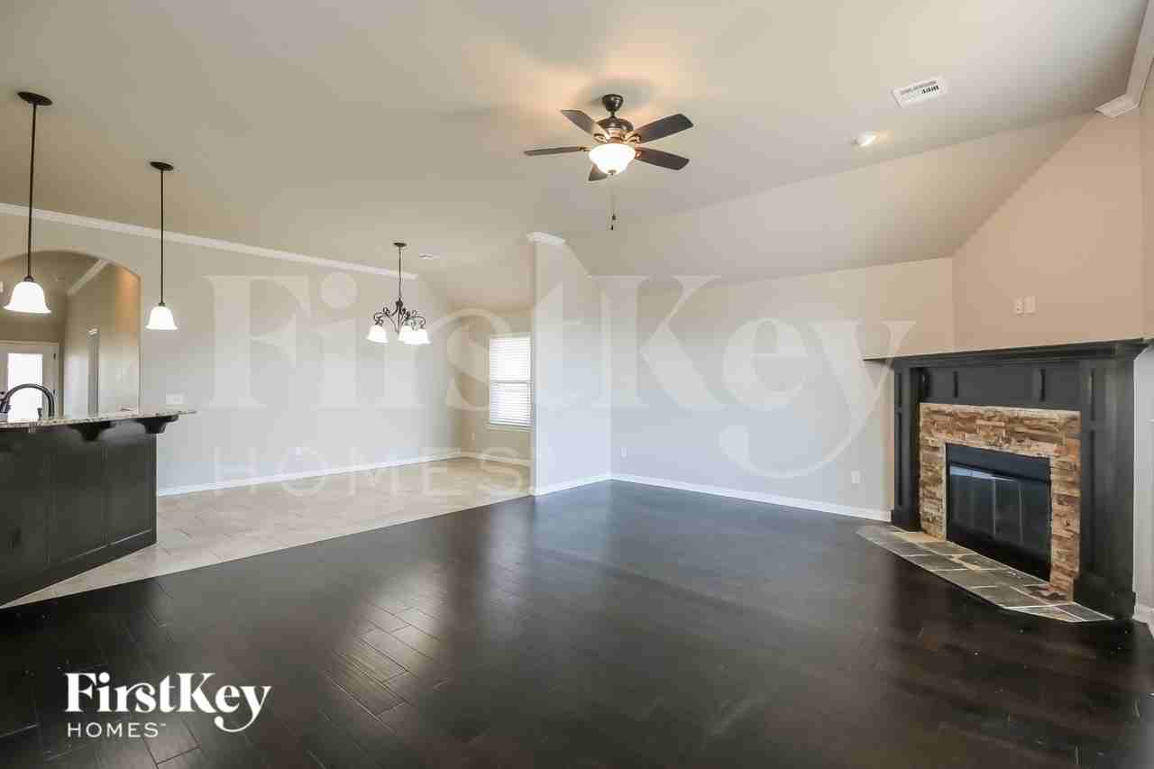 4225 Nw 155th St - Photo 5 of 18