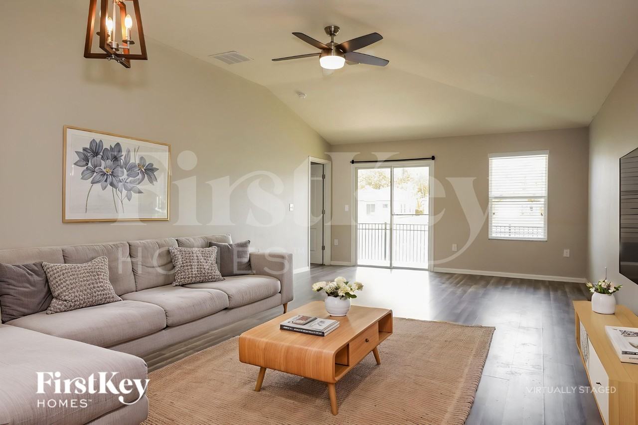 457 Ashby Landing Way - Photo 4 of 19