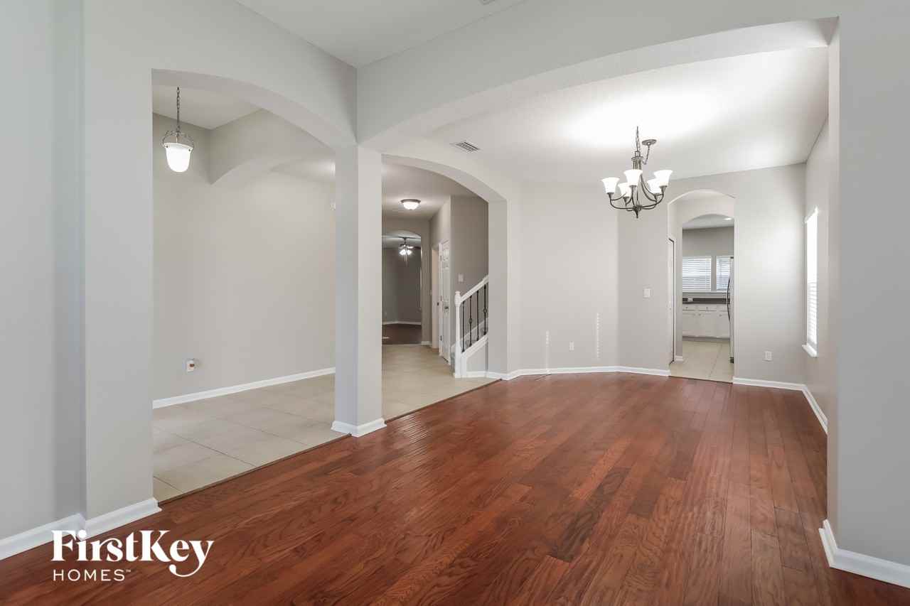 2060 Heritage Oaks Ct - Photo 6 of 15