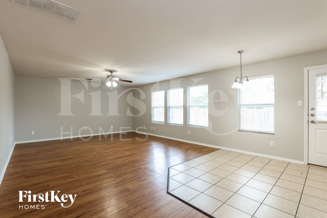 7807 Liberty Horse - Photo 4 of 15