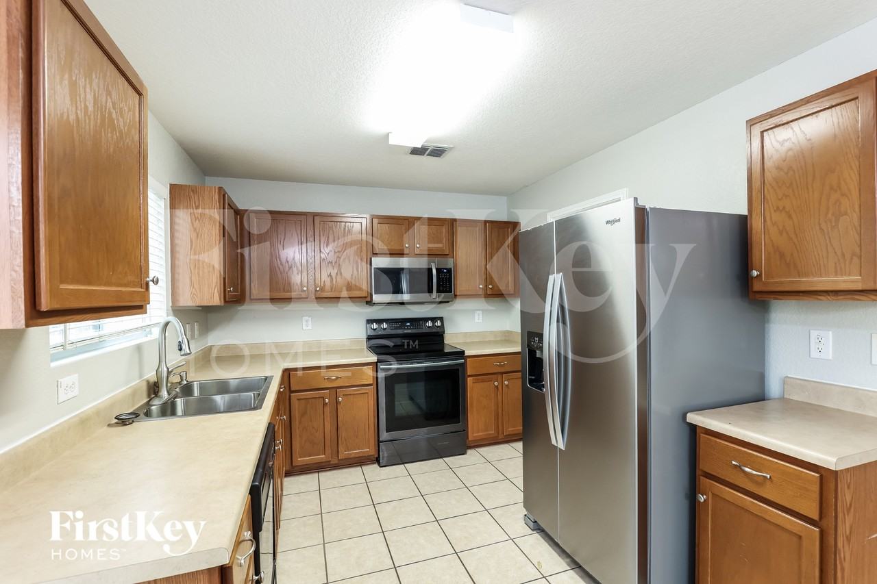 7807 Liberty Horse - Photo 5 of 15