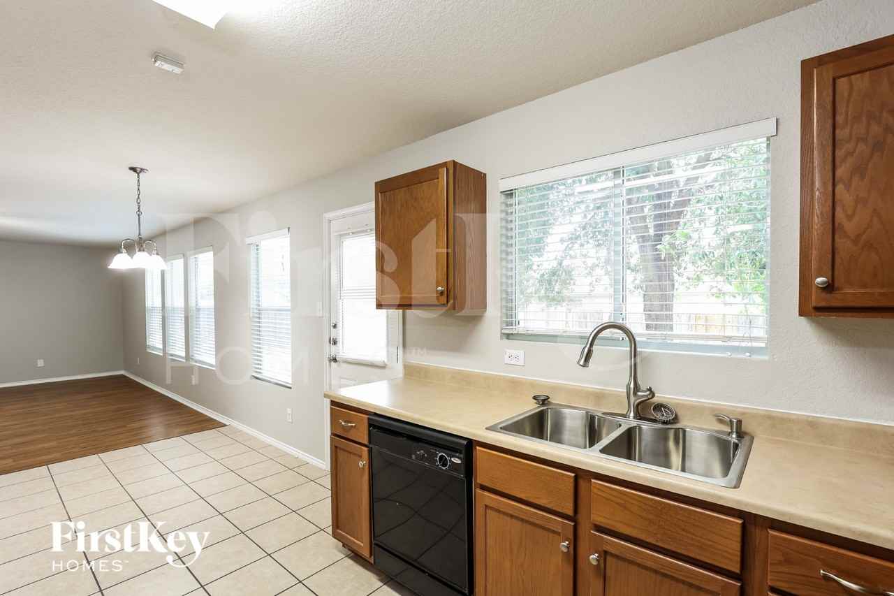 7807 Liberty Horse - Photo 6 of 15