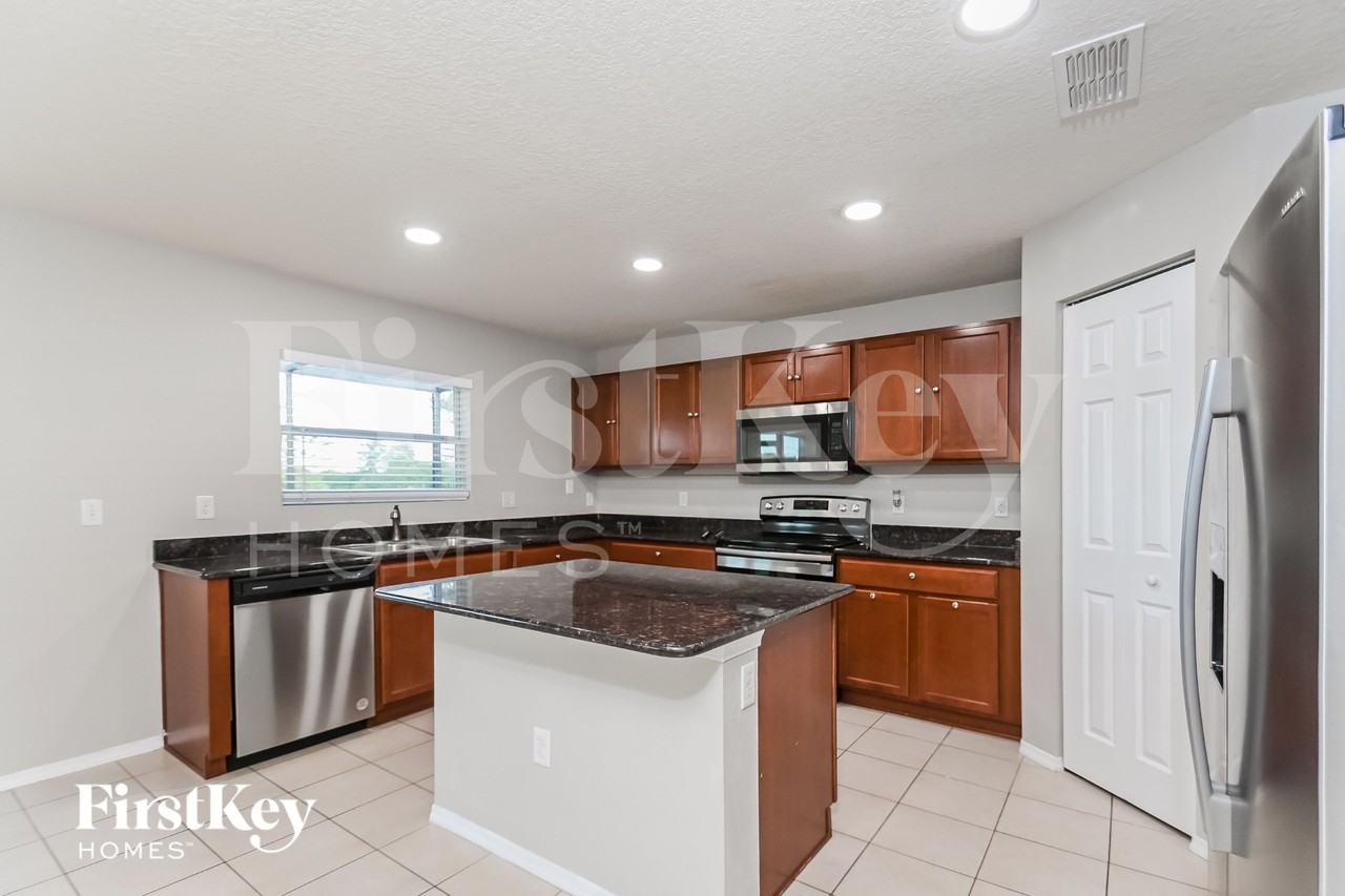 234 Star Shell Dr - Photo 7 of 18