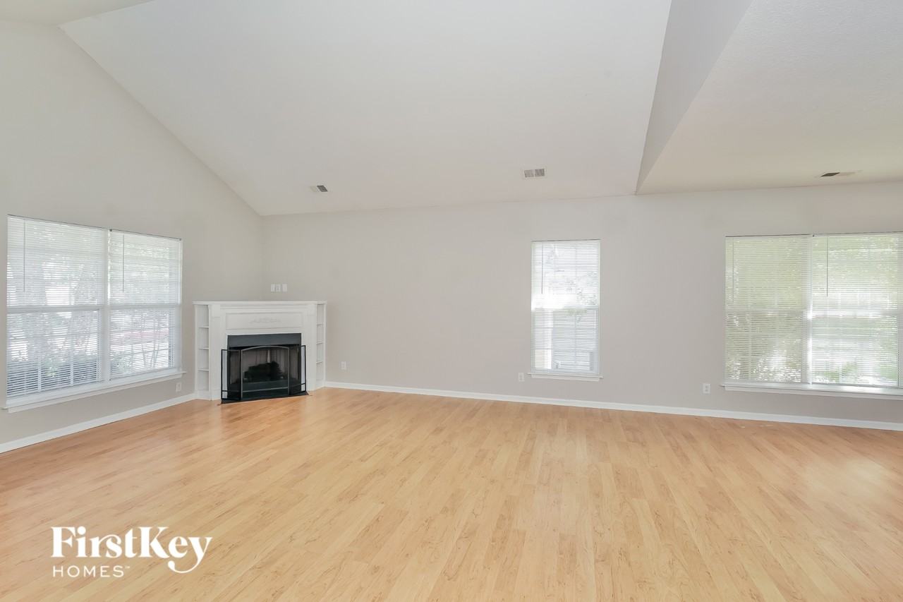 5611 David Christian Pl - Photo 3 of 16